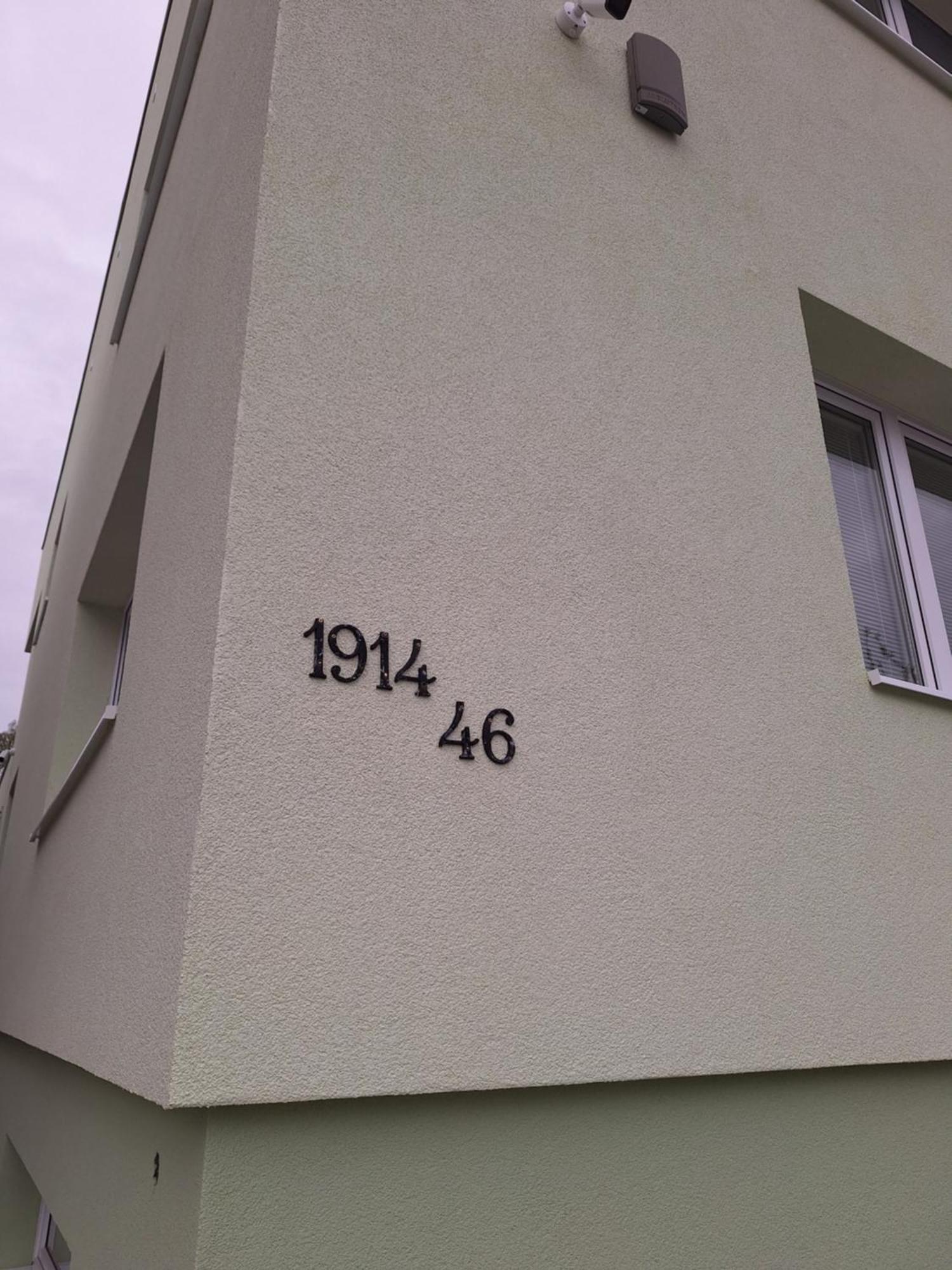 Apartmanovy Dom Stummerova Topoľčany Εξωτερικό φωτογραφία